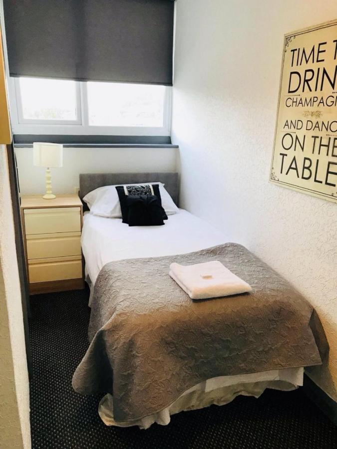 The Traxx Hotel Bangor  Zewnętrze zdjęcie